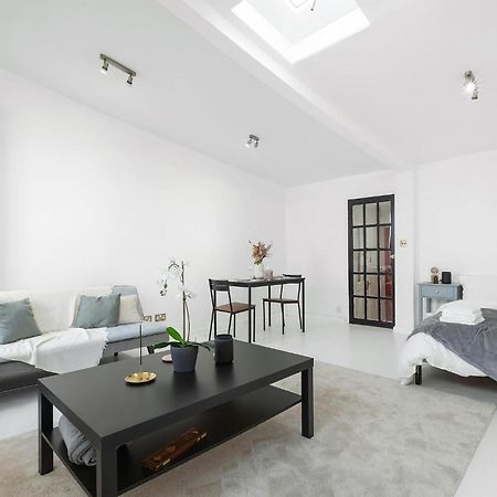 Modern Studio In Central Chelsea 런던 외부 사진